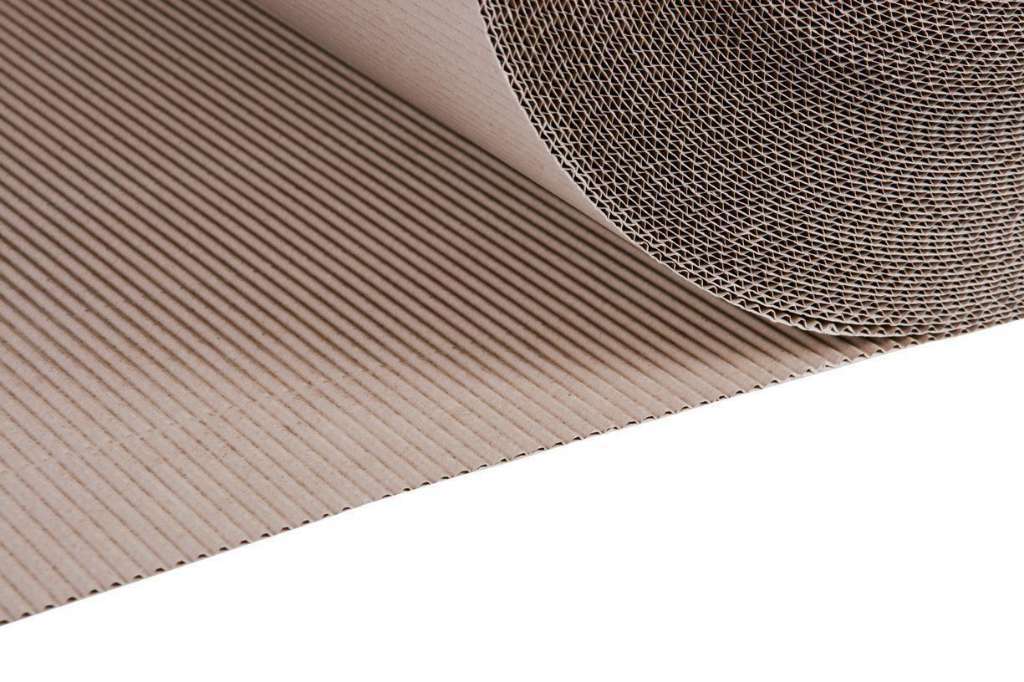 Afbeeldingen van Rol golfkarton 133cm breed / 70 meter 75/75 grams